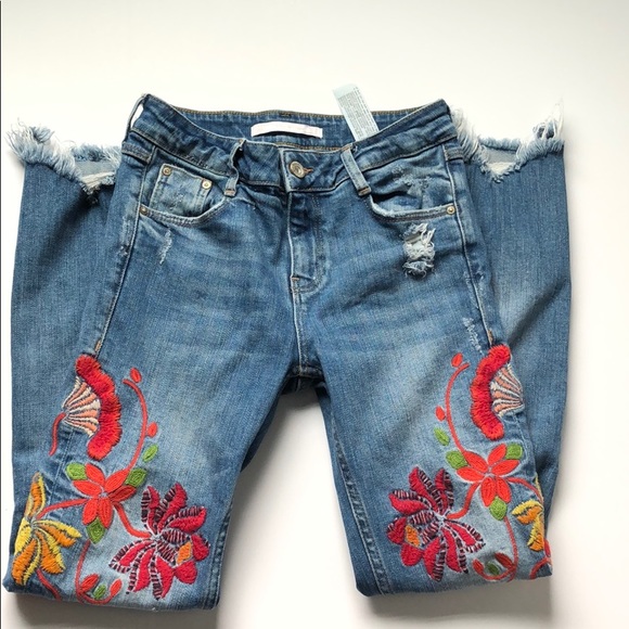 Zara Denim - Zara Trafaluo Denim Wear Embroidered Jeans